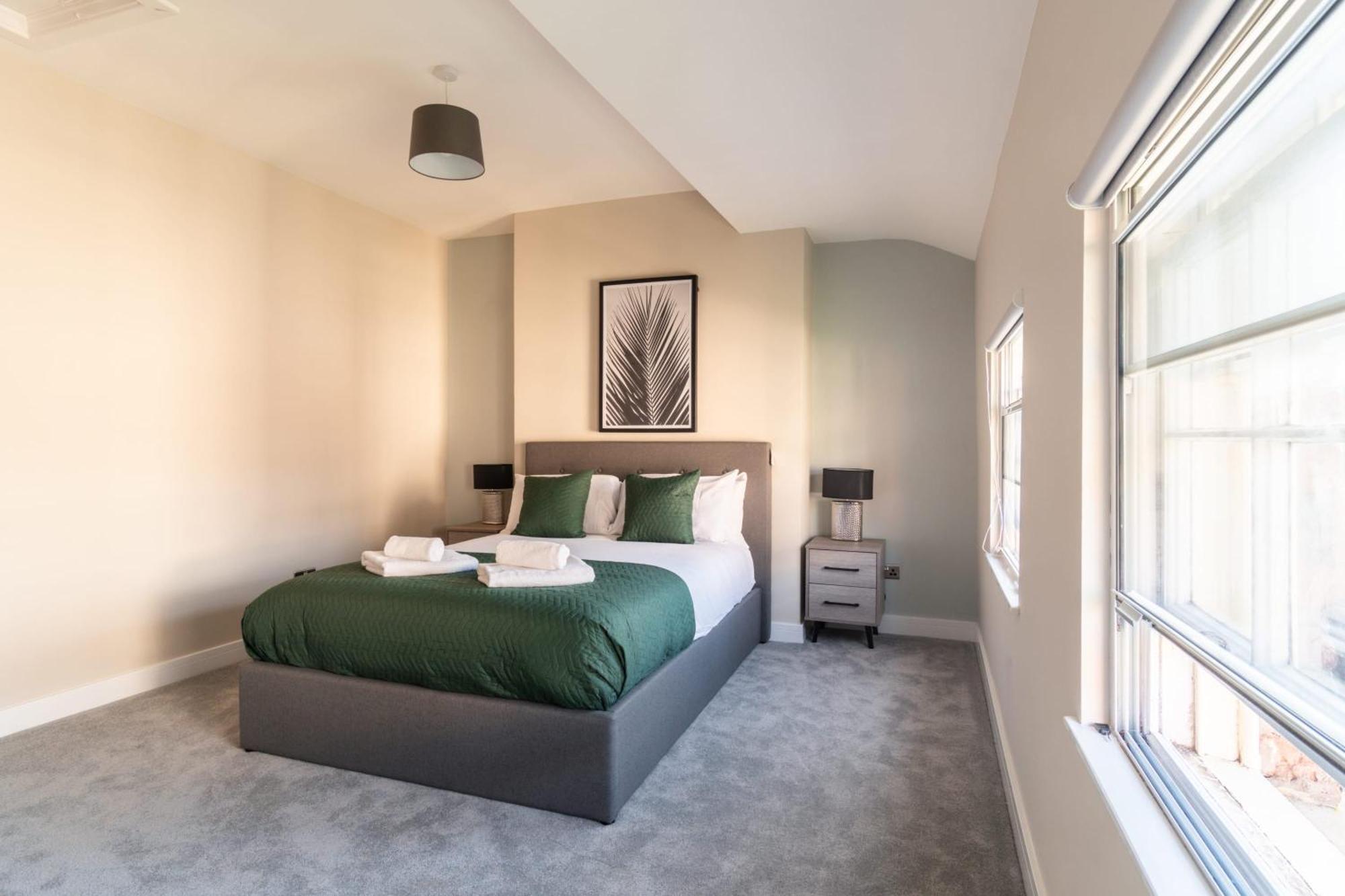 Apartment Charming 1 Bedroom In